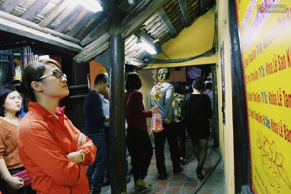 Người Hà Nội chen nhau đăng ký dự lễ cầu an và dâng sao giải hạn - ảnh 8