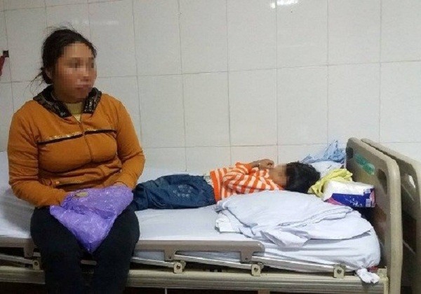 Tin mới nhất vụ cha đánh nhau, con 5 tuổi chấn thương sọ não - ảnh 1