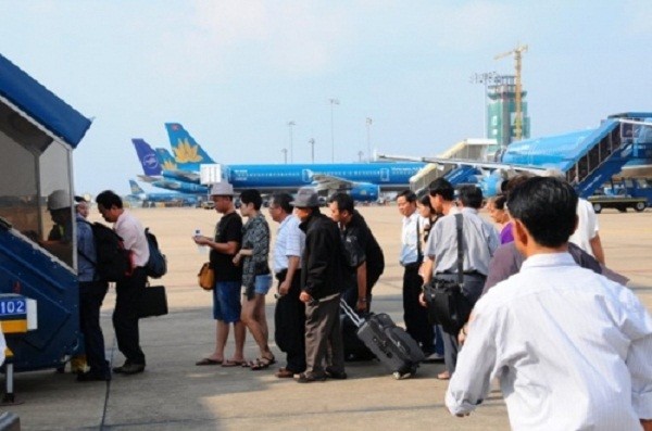 Tâm thư hành khách gửi Bộ trưởng: Thôi đừng giảm giá vé máy bay! - ảnh 1