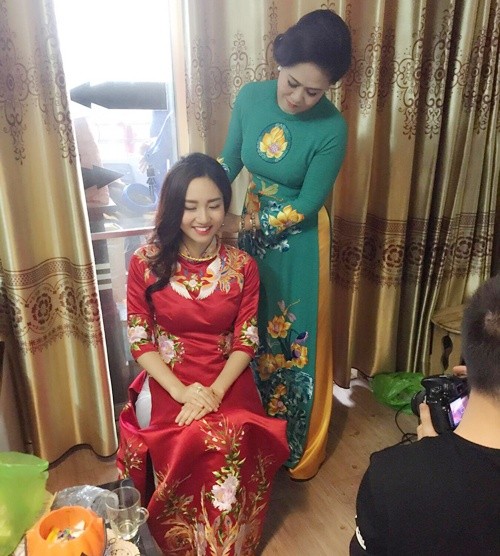 Chồng Á hậu Ngô Trà My đưa dàn siêu xe và Limousine đến hỏi vợ - ảnh 2