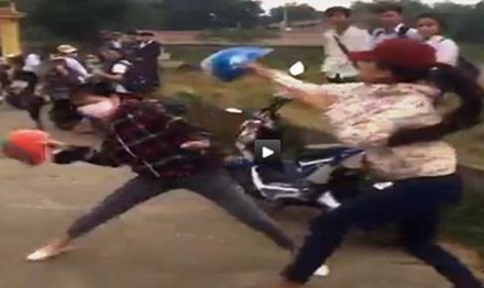 Nhiều vụ đánh nhau, quay video vì Facebook - ảnh 1