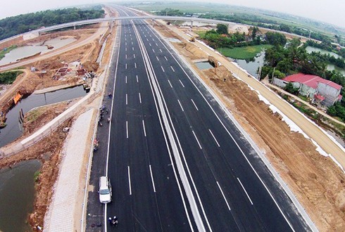 Bộ Giao thông đề xuất làm 1.372 km cao tốc Bắc Nam - ảnh 1