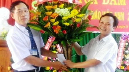 Bốn 'cột chèo” làm quan một huyện: Chủ nhiệm UBKT nói gì? - ảnh 1