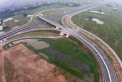 Chuyên gia lo cao tốc Bắc Nam vắng xe - ảnh 1