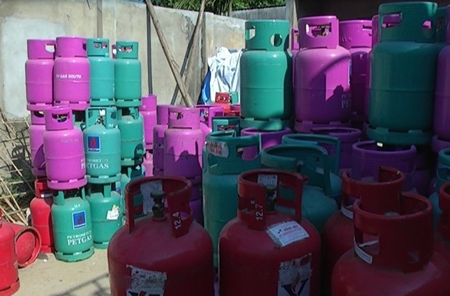 Hàng loạt doanh nghiệp gas đòi Bộ Công Thương bồi thường - ảnh 1