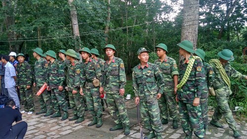 Tìm thấy xác máy bay rơi, 3 phi công hi sinh - ảnh 7