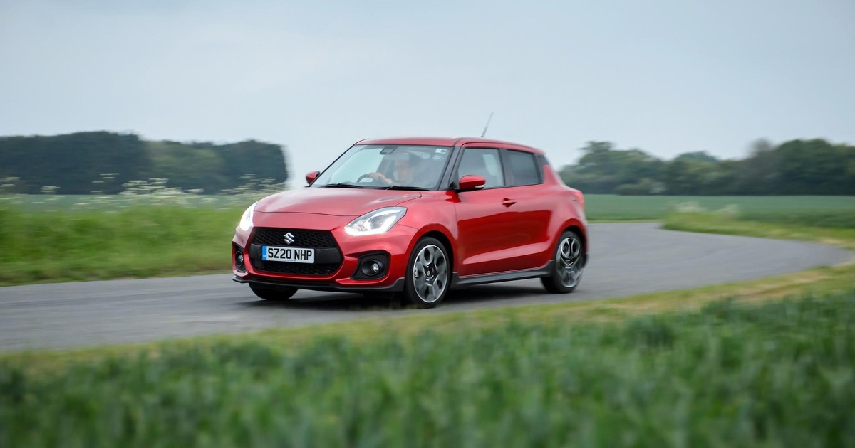 Dù đẩy mạnh quảng cáo, Suzuki Swift vẫn ế ẩm