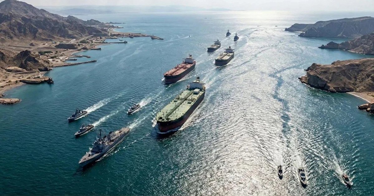 Iran khẳng định không có kế hoạch đóng eo biển Hormuz