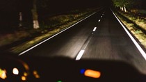 Kinh nghiệm lái xe ô tô ban đêm đảm bảo sự an toàn