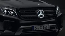 Mercedes-Benz triệu hồi các mẫu xe có logo phát sáng