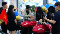 VinFast đồng loạt khai trương 66 đại lý xe máy điện - Giới thiệu mô hình Showroom xe điẹn cao cấp EV-Zone
