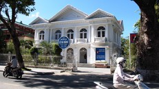 Trung tâm nghệ thuật Lê Bá Đảng trên đường Lê Lợi, trung tâm TP. Huế. Ảnh: VGP/Minh An