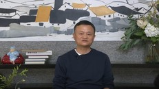 Jack Ma tái xuất trước công chúng