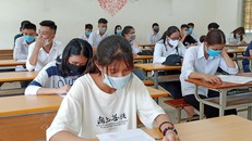 Thí sinh dự thi Tốt nghiệp Trung học phổ thông 2020. (Ảnh: Phạm Mai/Vietnam+)