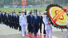 Lãnh đạo Đảng, Nhà nước, MTTQ Việt Nam vào Lăng viếng Chủ tịch Hồ Chí Minh