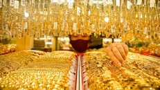 Giá vàng tăng mạnh, đạt mức cao nhất trong tuần