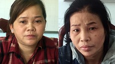 Hai người phụ nữ bị tạm giữ về hành vị Buôn bán người. Ảnh: Hồng Tuyết.