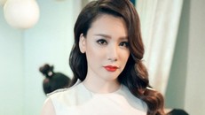 Hồ Quỳnh Hương thấy mình cần cố gắng hơn nữa với nghề 