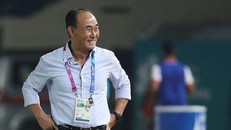 HLV Hàn Quốc chờ đợi cuộc đối đầu Việt Nam