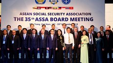 Phó Thủ tướng Vũ Đức Đam và các đại biểu dự ASSA 35. Ảnh: VGP/Đình Nam