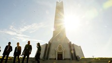 Chính phủ Campuchia khánh thành quần thể Tượng đài Thắng-Thắng