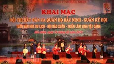 Tiết mục dự thi của các liền anh, liền chị. (Ảnh: Thanh Thương/TTXVN)