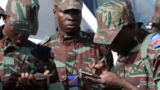 Binh sỹ Burkina Faso. (Nguồn: thedefensepost)