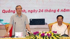 Đồng chí Trần Quốc Vượng phát biểu chỉ đạo tại buổi làm việc với lãnh đạo chủ chốt tỉnh Quảng Ninh.