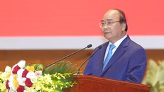 Thủ tướng Nguyễn Xuân Phúc phát biểu tại Hội nghị - Ảnh: VGP/Quang Hiếu