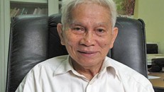 Giáo sư Hoàng Tuỵ. Ảnh: Hoàng Thùy.