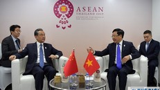 Phó Thủ tướng Phạm Bình Minh gặp Uỷ viên Quốc vụ, Bộ trưởng Ngoại giao Trung Quốc Vương Nghị.