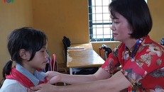 Về ngôi trường 'ai cũng có con nuôi'