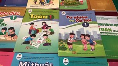 Bộ sách "Cánh diều" do Nhà xuất bản Sư phạm Hà Nội, Nhà xuất bản Sư phạm TP Hồ Chí Minh phát hành.