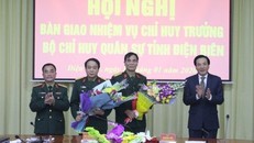 Hội nghị bàn giao nhiệm vụ tại Điện Biên. Ảnh CP