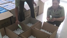 Tạm giữ hàng ngàn khẩu trang y tế không có hóa đơn chứng từ