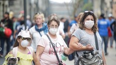 Kinh tế Mỹ Latinh rơi vào suy thoái trước tác động của dịch COVID-19