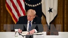 Tổng thống Mỹ ký sắc lệnh kiểm soát các công ty truyền thông