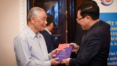 Ra mắt sách kỷ niệm 25 năm Việt Nam tham gia ASEAN