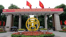 Hà Nội rực rỡ cờ hoa kỷ niệm 1010 năm Thăng Long - Hà Nội