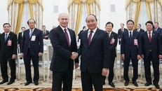 Thủ tướng Nguyễn Xuân Phúc và Tổng thống Liên bang Nga V.V. Putin 