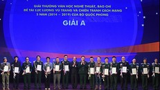 Các tác giả giành giải A.