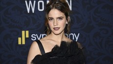 Emma Watson bị chỉ trích "làm màu" sau đăng ảnh ủng hộ người da đen.