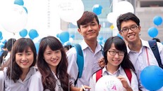 Những ngày gần đây, có ý kiến đề xuất nên "bán" trường chuyên, để xã hội hóa gây nhiều tranh cãi. 