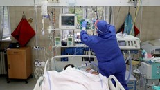 Cộng hòa Séc dẫn đầu châu Âu về tỷ lệ lây nhiễm và tử vong do Covid-19