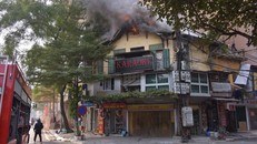 Căn nhà cổ ở số 38 Tôn Đức Thắng (phường Cát Linh, quận Đống Đa, Hà Nội), nơi xảy ra vụ cháy.
