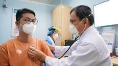 Theo Bộ Y tế có đến 203 triệu chứng khác nhau của hậu COVID-19, có thể xuất hiện sau khi COVID-19 đã hồi phục, hoặc tồn tại dai dẳng từ đầu, hoặc tái phát. (Ảnh minh hoạ)