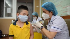 Hơn 1,8 triệu trẻ từ 5 đến 12 tuổi đã tiêm vaccine Moderna phòng COVID-19. (Ảnh minh hoạ)