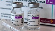 Vaccine phòng COVID-19 AstraZeneca được triển khai tiêm chủng tại Việt Nam từ tháng 3/2021. (Ảnh minh hoạ)