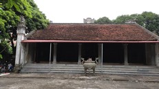 Ngôi Tam Bảo của chùa.