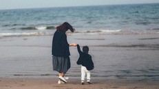 Những điều người mẹ nên làm để tích phước đức cho con cái